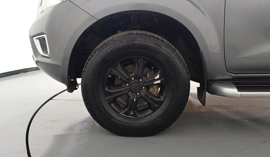 Nissan Np300 2.5 LE TM AC Pickup 2017