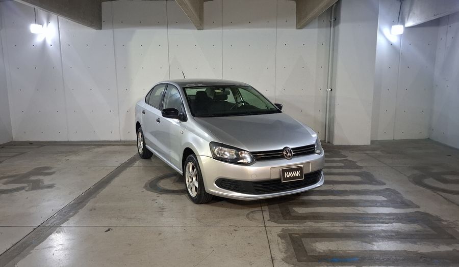 Volkswagen Vento 1.6 STYLE TIPTRONIC Sedan 2015
