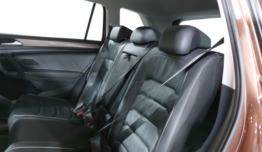 Volkswagen Tiguan 1.4 COMFORTLINE PIEL DCT Suv 2018