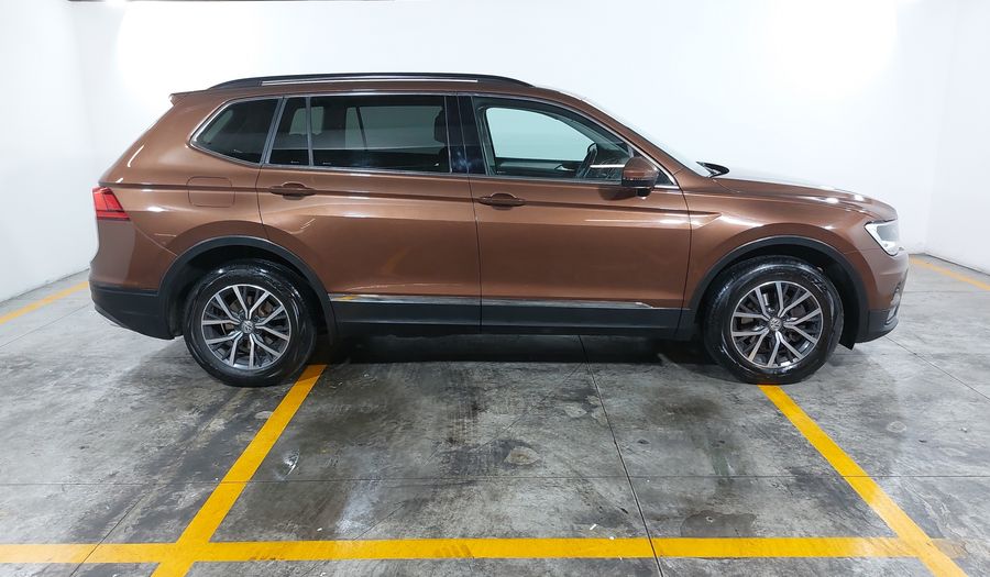 Volkswagen Tiguan 1.4 COMFORTLINE PIEL DCT Suv 2018