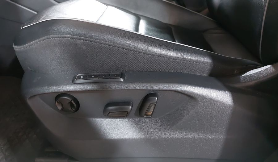 Volkswagen Tiguan 1.4 COMFORTLINE PIEL DCT Suv 2018