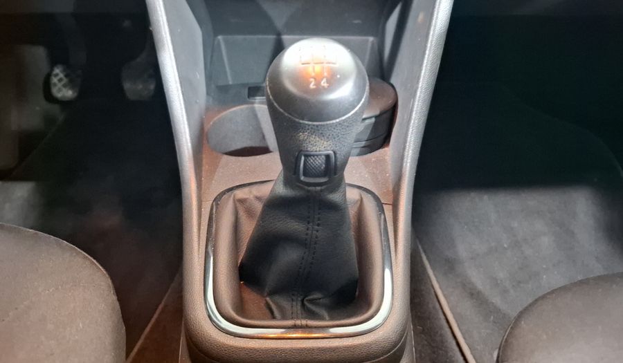 Volkswagen Polo 1.6 STARTLINE Hatchback 2020