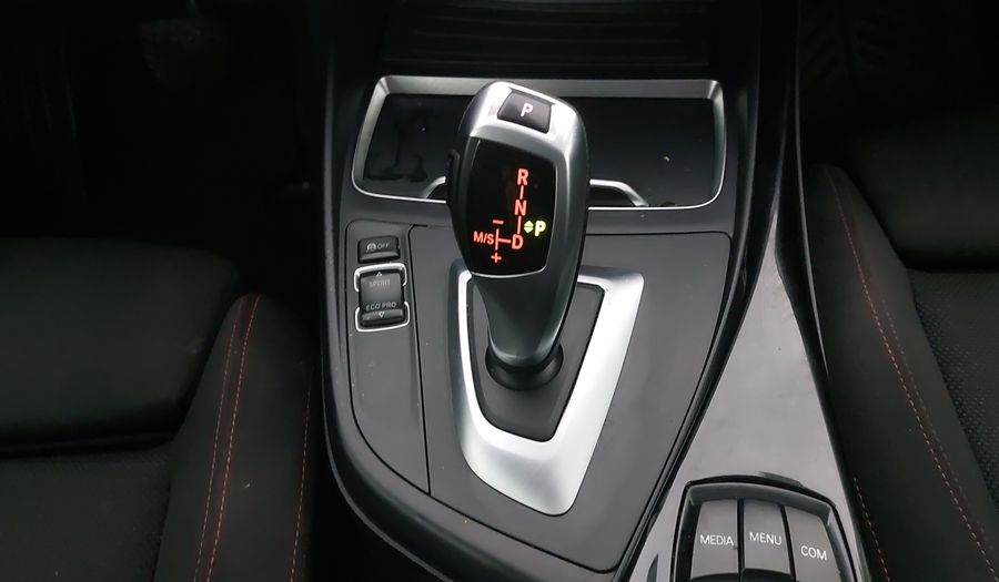 Bmw Serie 1 1.5 118IA SPORT LINE AUTO Hatchback 2018