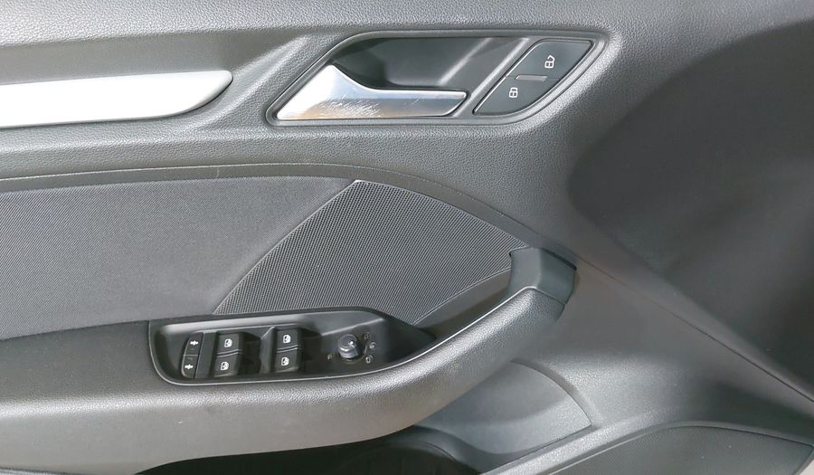 Audi A3 2.0 40 S LINE DCT Sedan 2019