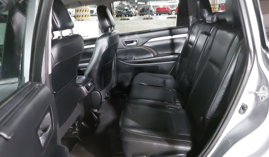 Toyota Highlander 3.5 XLE Suv 2016