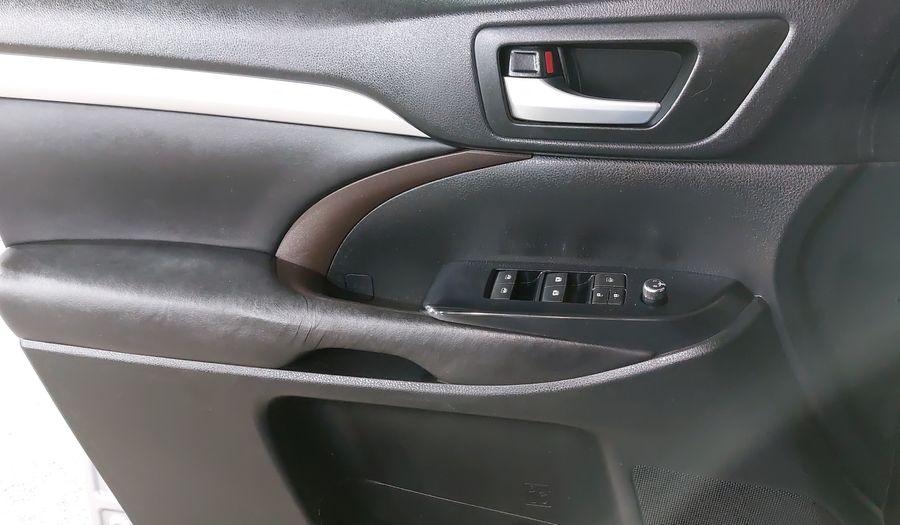 Toyota Highlander 3.5 XLE Suv 2016