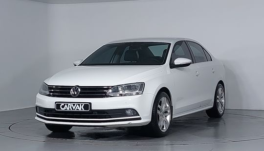 Volkswagen • Jetta