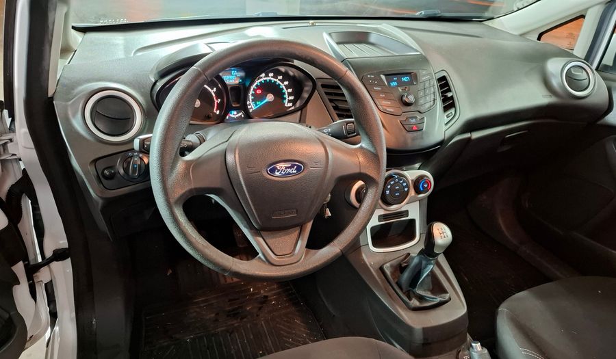 Ford Fiesta Kinetic Design 1.6 S Hatchback 2017