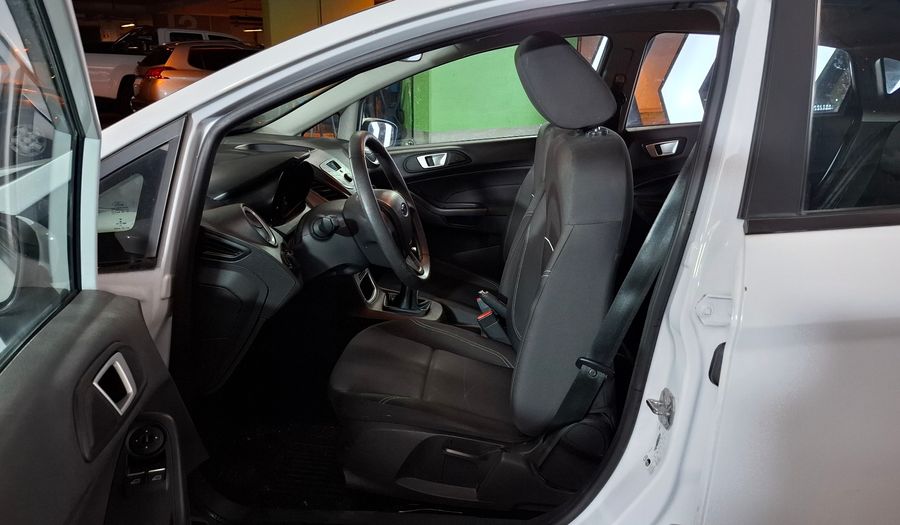 Ford Fiesta Kinetic Design 1.6 S Hatchback 2017