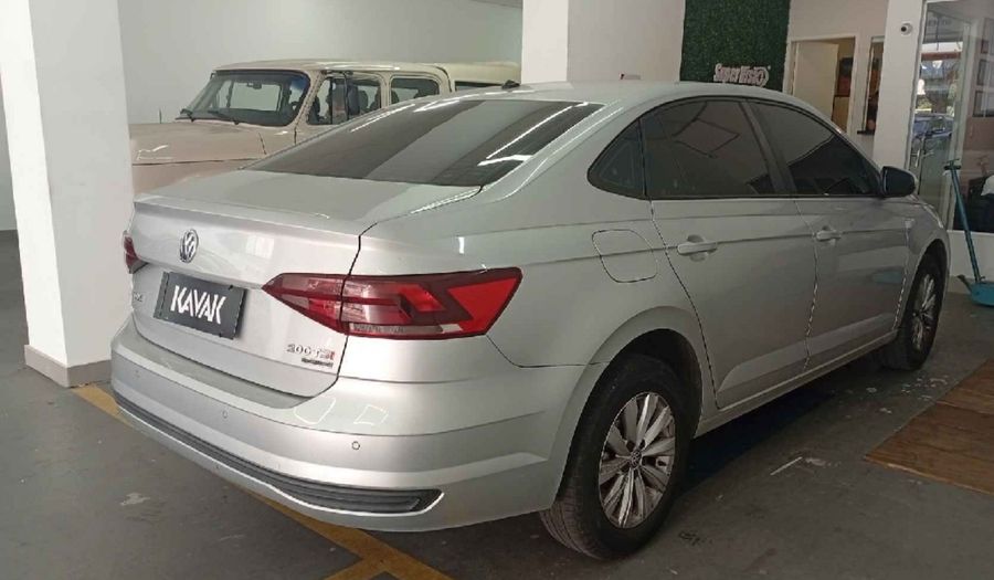 Volkswagen Virtus 200 TSI COMFORTLINE Sedan 2020