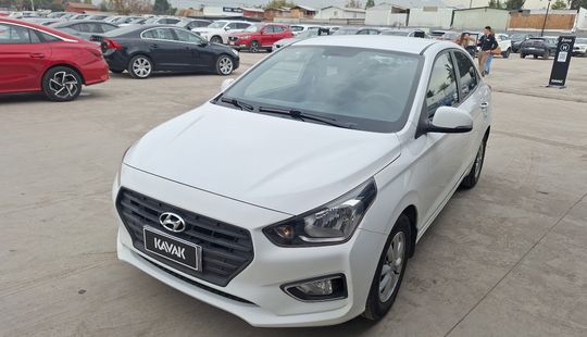 Hyundai • VERNA