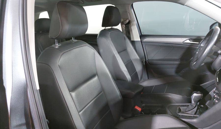 Volkswagen Tiguan 1.4 COMFORTLINE 3 FILA DCT Suv 2022