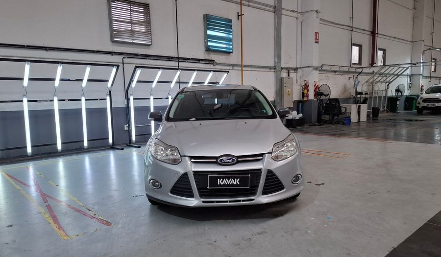 Ford Focus Iii 2.0 SE PLUS Hatchback 2013