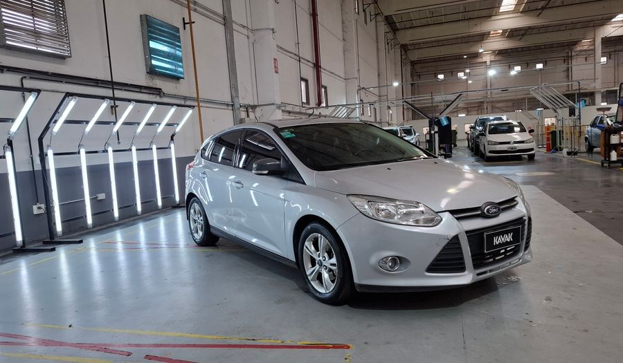 Ford Focus Iii 2.0 SE PLUS Hatchback 2013