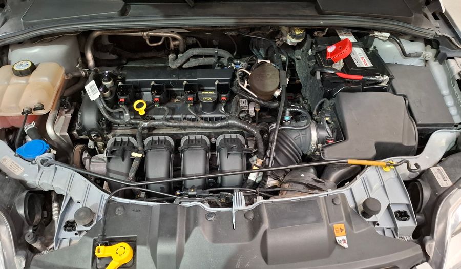 Ford Focus Iii 2.0 SE PLUS Hatchback 2013