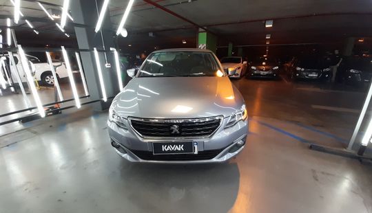 Peugeot • 301