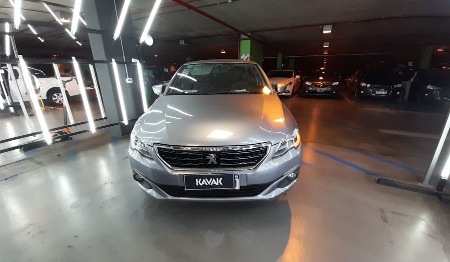 Peugeot 301 1.6 ALLURE PLUS Sedan 2018