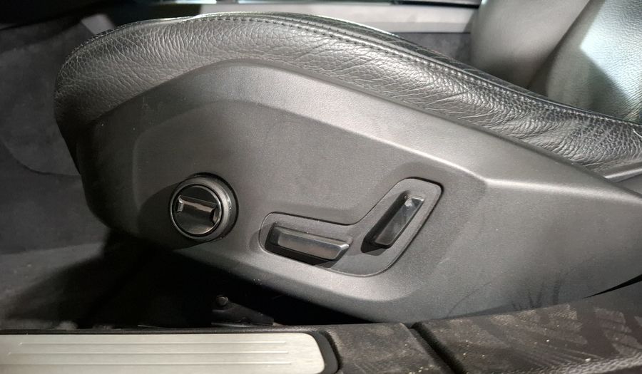 Volvo S60 2.0 T5 MOMENTUM AUTO Sedan 2021