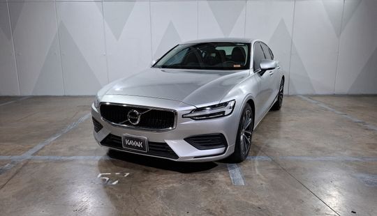 Volvo • S60