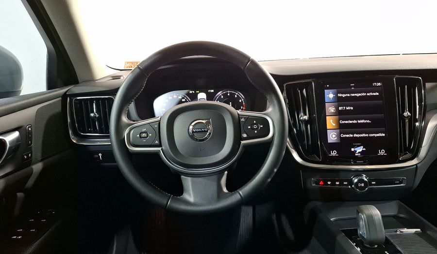 Volvo S60 2.0 B4 MHEV MOMENTUM AUTO Sedan 2022