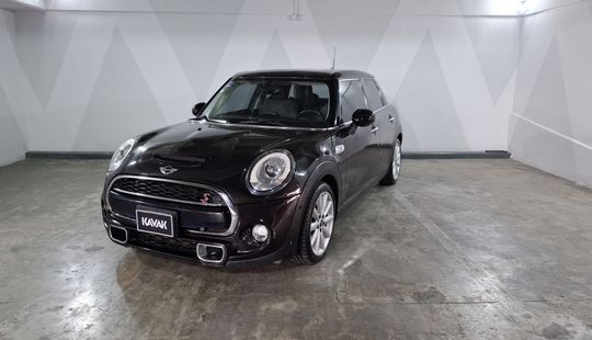 Mini • Cooper S
