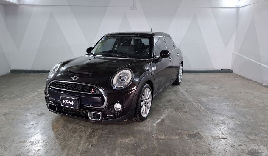 Mini Cooper S 2.0 COOPER CHILI AT Hatchback 2016