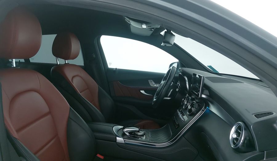Mercedes Benz Clase Glc Coupe 2.0 GLC 300 COUPE AVANTGARDE AUTO 4WD Suv 2019