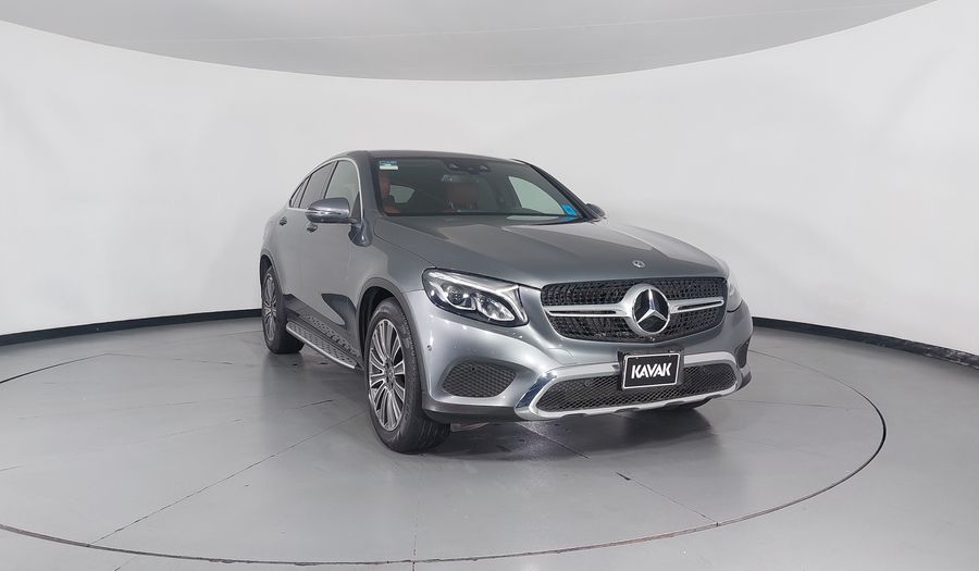 Mercedes Benz Clase Glc Coupe 2.0 GLC 300 COUPE AVANTGARDE AUTO 4WD Suv 2019