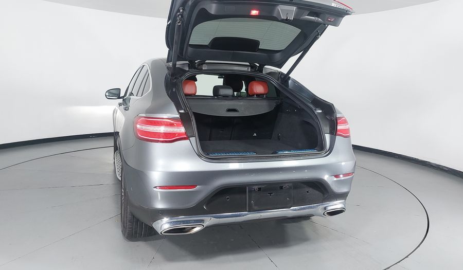 Mercedes Benz Clase Glc Coupe 2.0 GLC 300 COUPE AVANTGARDE AUTO 4WD Suv 2019