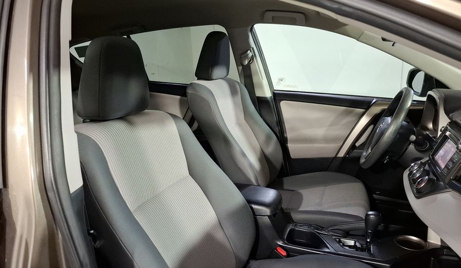 Toyota Rav4 2.5 LE AT Suv 2015