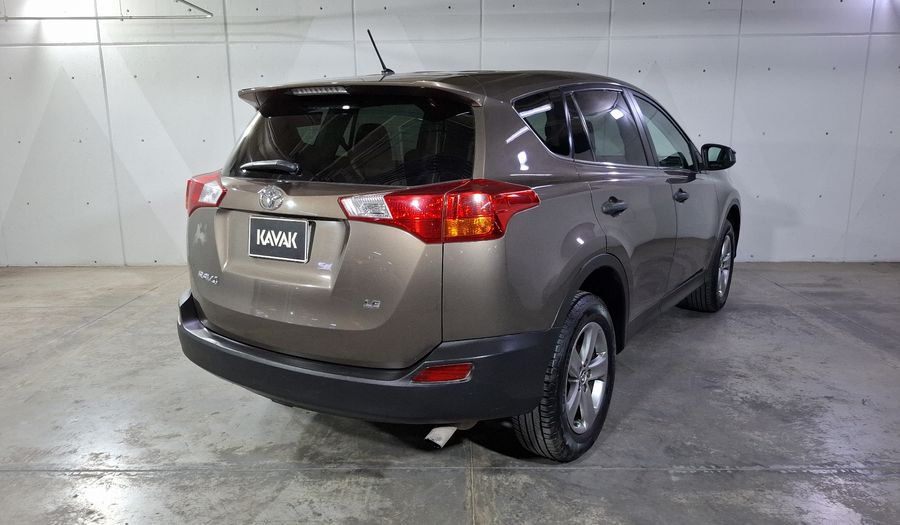 Toyota Rav4 2.5 LE AT Suv 2015