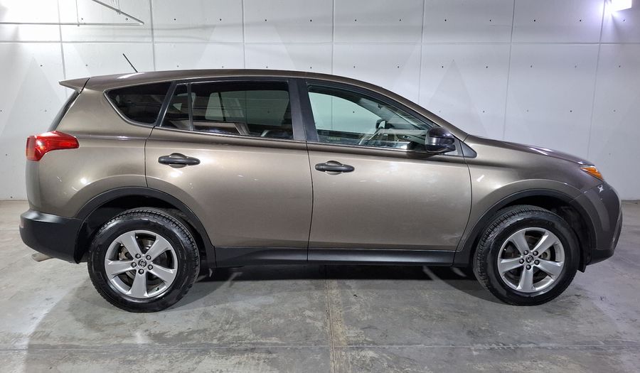 Toyota Rav4 2.5 LE AT Suv 2015