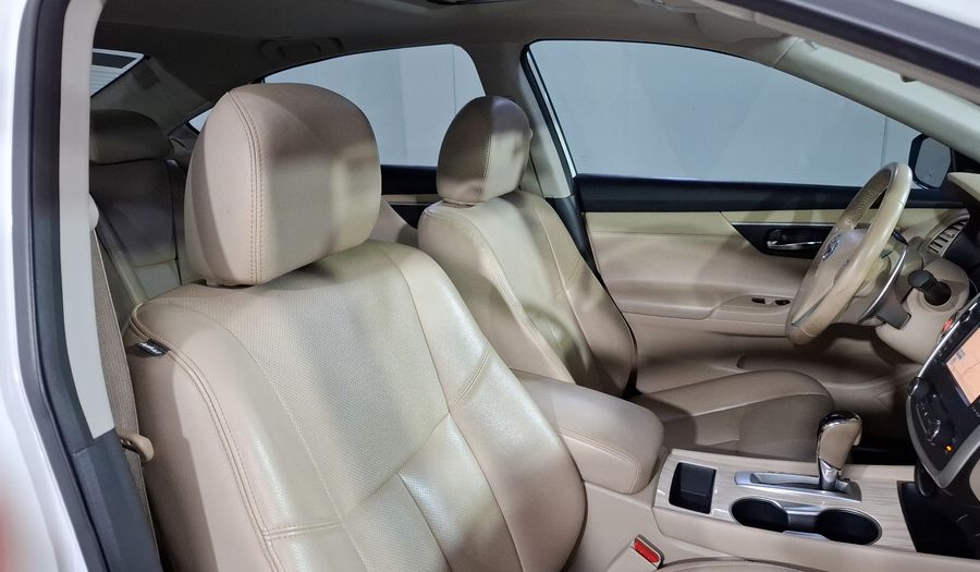 Nissan Altima 3.5 EXCLUSIVE CVT Sedan 2017
