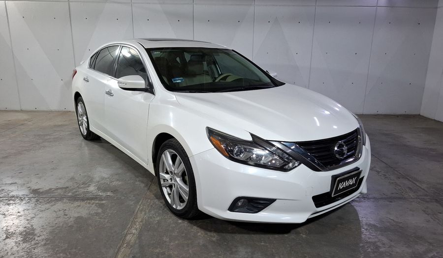 Nissan Altima 3.5 EXCLUSIVE CVT Sedan 2017