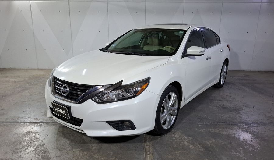 Nissan Altima 3.5 EXCLUSIVE CVT Sedan 2017
