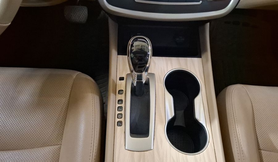 Nissan Altima 3.5 EXCLUSIVE CVT Sedan 2017
