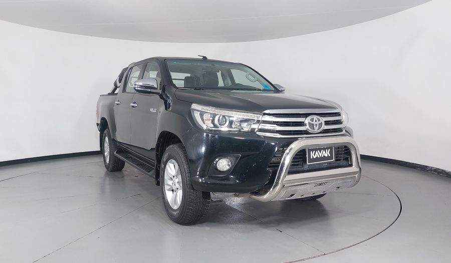 Toyota Hilux 2.8 DOBLE CABINA DSL (D-CAB DIESEL AT) Pickup 2018