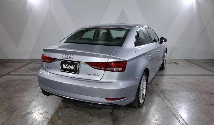 Audi A3 1.4 35 SELECT DCT Sedan 2019