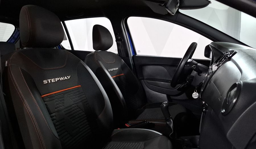 Renault Stepway 1.6 INTENS MT Hatchback 2021