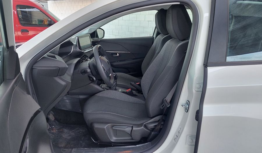 Peugeot 208 1.6L ALLURE Hatchback 2025