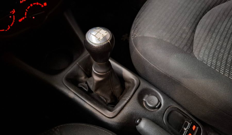 Peugeot 207 1.4 ACTIVE Hatchback 2014
