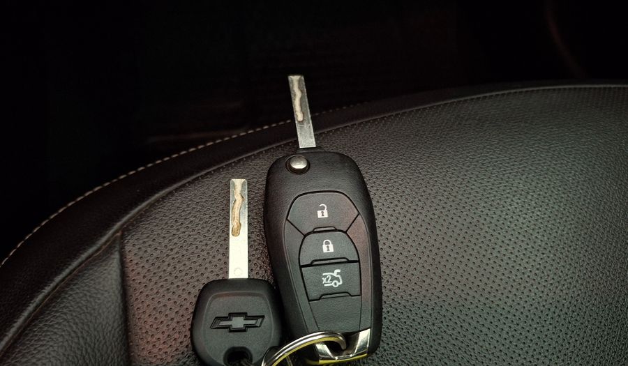 Chevrolet Onix 1.0 TURBO AUTO PREMIER Sedan 2020