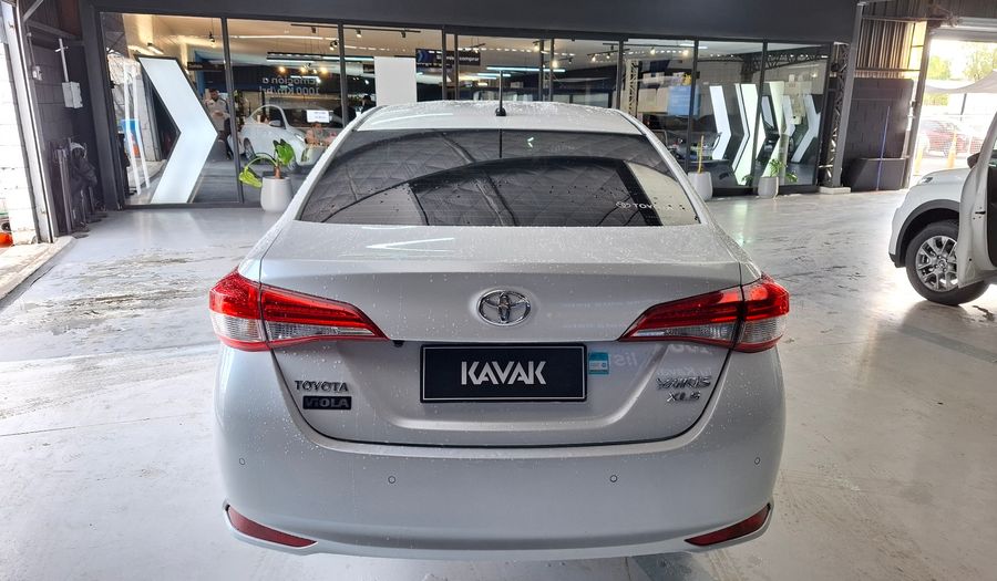 Toyota Yaris 1.5 XLS Sedan 2024
