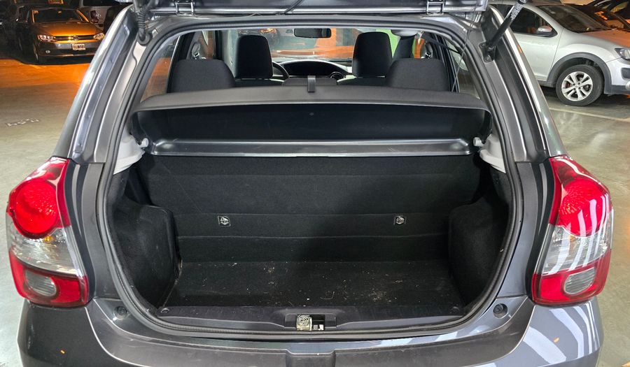 Toyota Etios 1.5 XLS AUTO Hatchback 2020