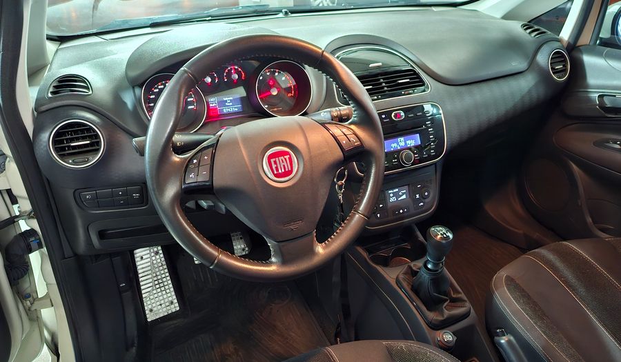 Fiat Punto 1.6 16V SPORTING 5P Hatchback 2014