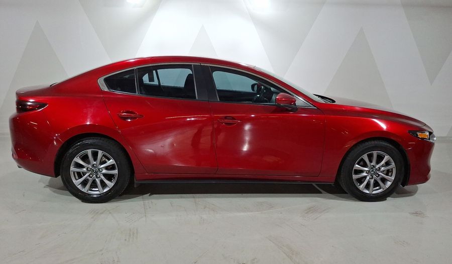 Mazda 3 2.5 I AUTO Sedan 2021