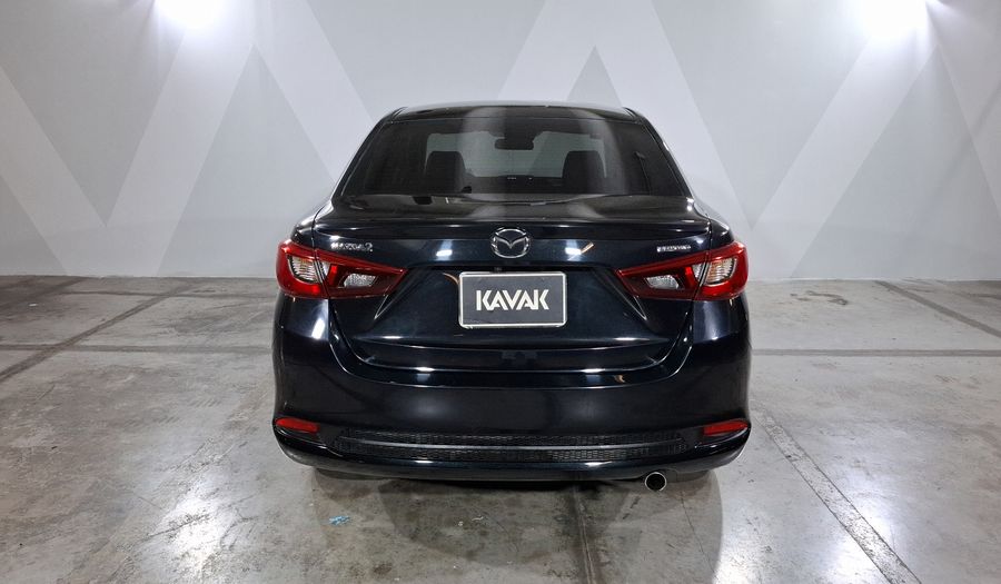 Mazda 2 1.5 MHEV CARBON EDITION AUTO Sedan 2023