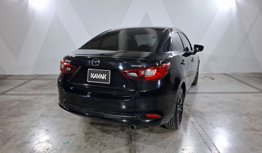 Mazda 2 1.5 MHEV CARBON EDITION AUTO Sedan 2023