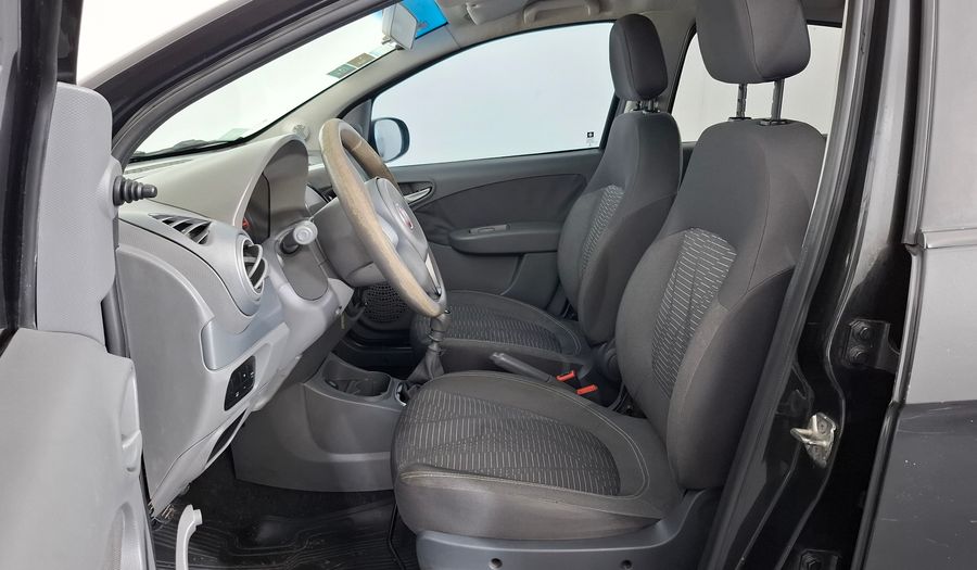 Fiat Palio 1.4 ATTRACTIVE Hatchback 2013