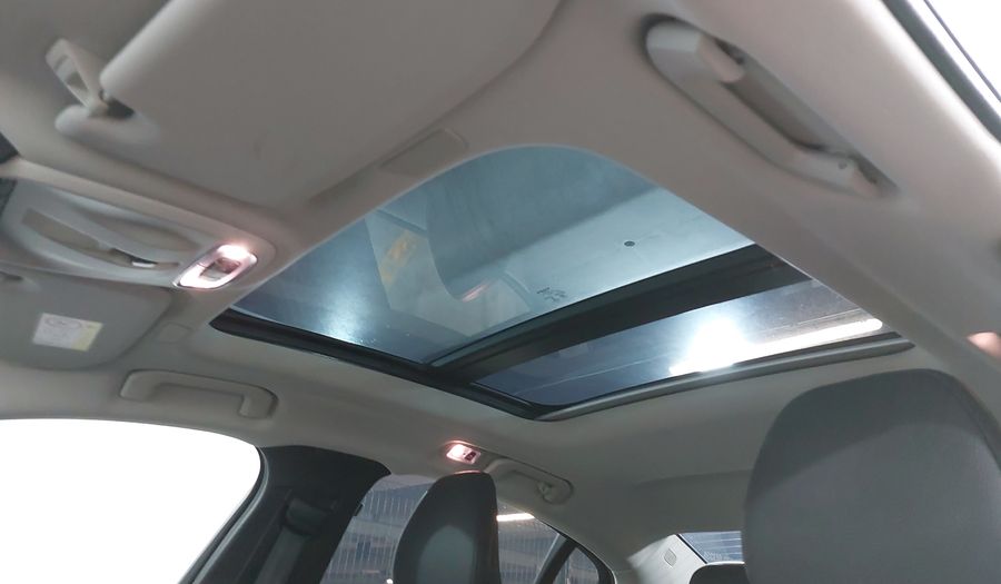 Volvo S60 2.0 B4 MHEV MOMENTUM AUTO Sedan 2022